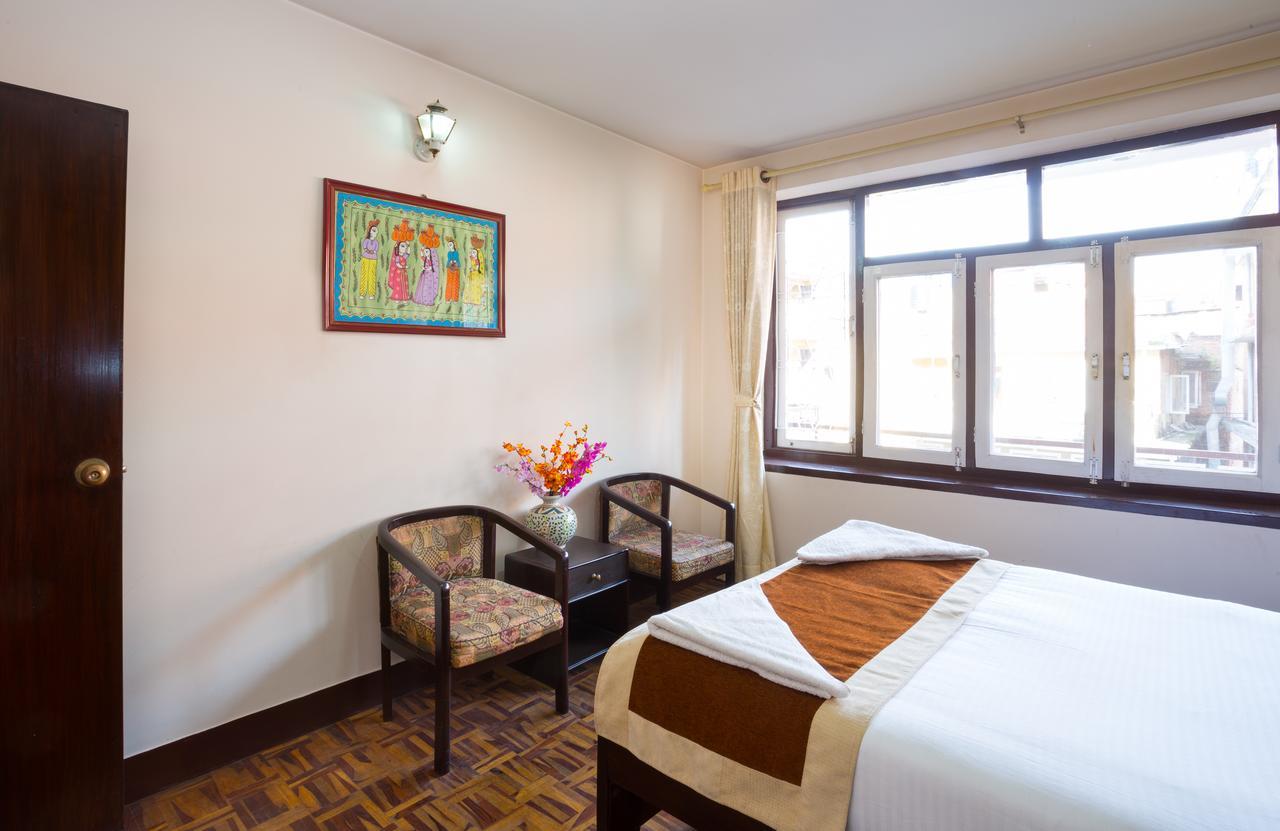 Kathmandu Nomad Hotel Экстерьер фото